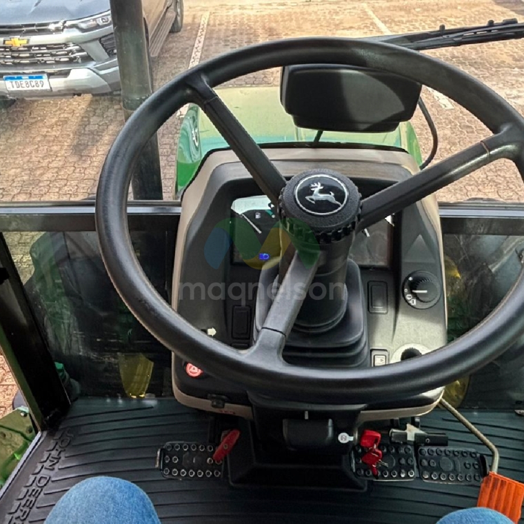 john deere trator 5080e  2021 diesel 1p semiautomatico10