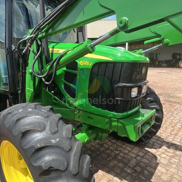 john deere trator 6125j  2011 diesel 1p semiautomatico4