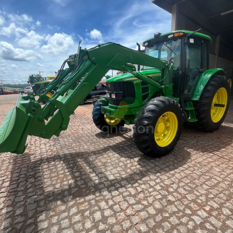 john deere trator 6125j  2011 diesel 1p semiautomatico3