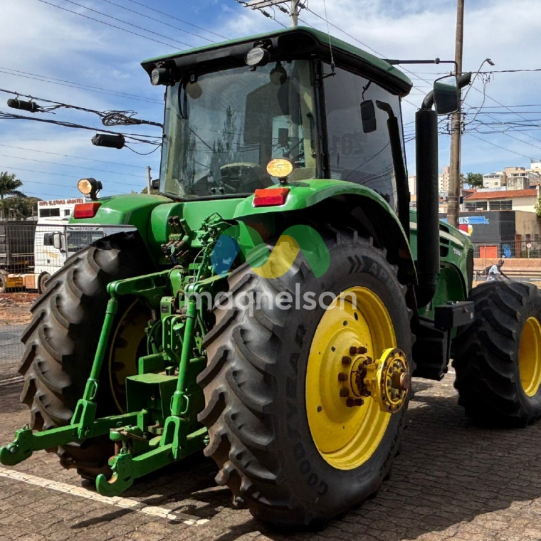 john deere trator 7230j  2018 diesel 1p semiautomatico7