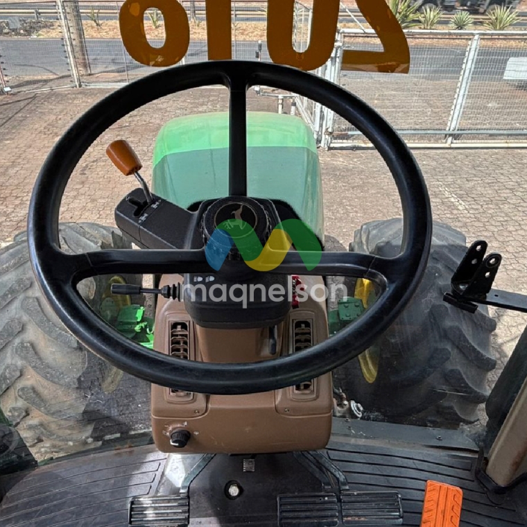 john deere trator 7230j  2018 diesel 1p semiautomatico11