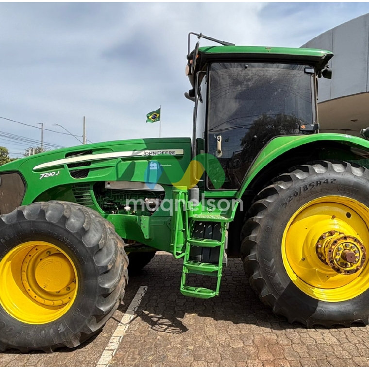 john deere trator 7230j  2018 diesel 1p semiautomatico8
