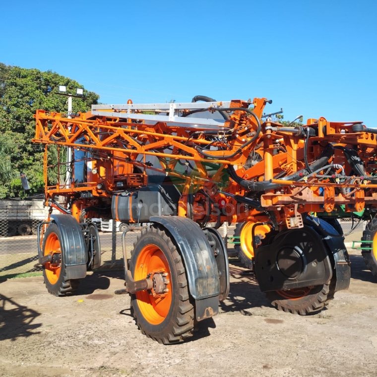 jacto pulverizador uniport 2530 2020 diesel 1p semiautomatico4