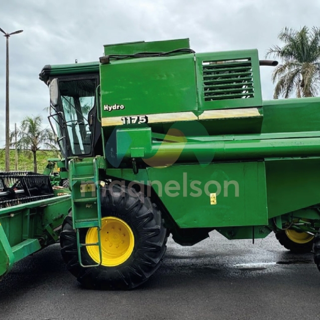 colheitadeira john deere 1175 hydro16