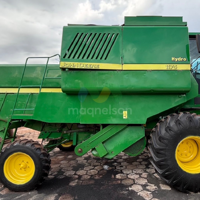 colheitadeira john deere 11751