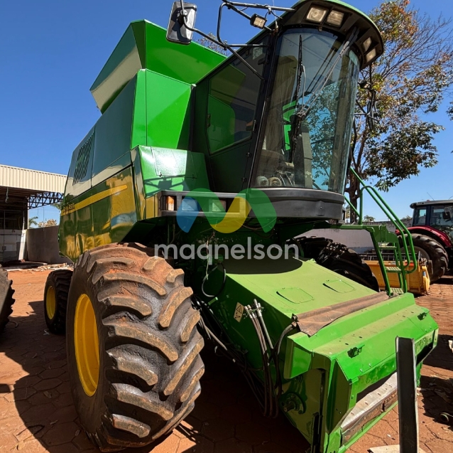 colheitadeira john deere 1550