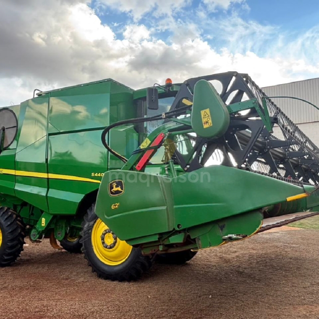 colheitadeira john deere s4400