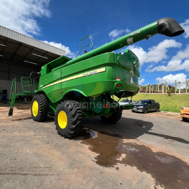 colheitadeira john deere s5502