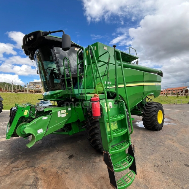 colheitadeira john deere s5500