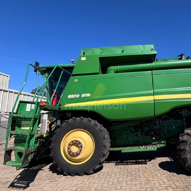 colheitadeira john deere sts 95702