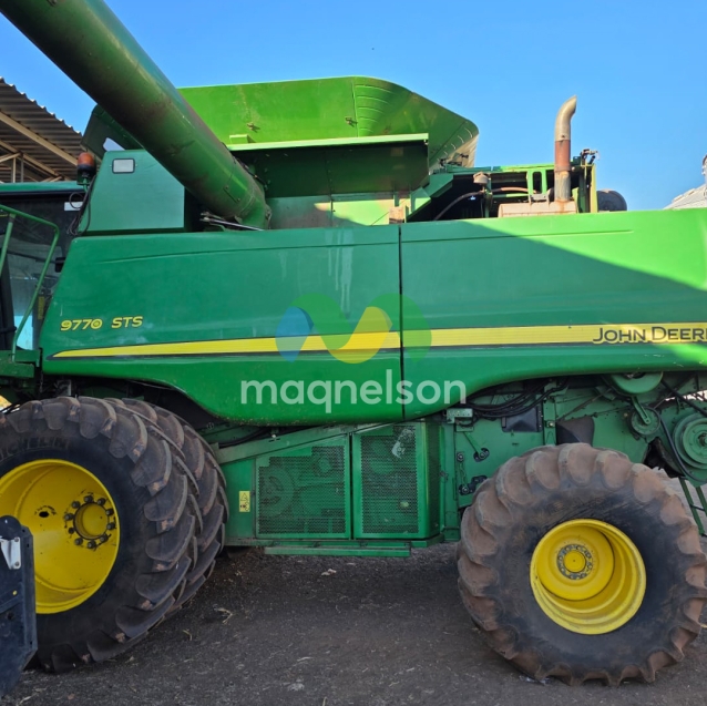 colheitadeira john deere sts 977012