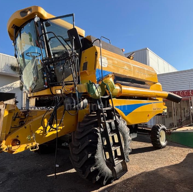colheitadeira new holland tc 507022