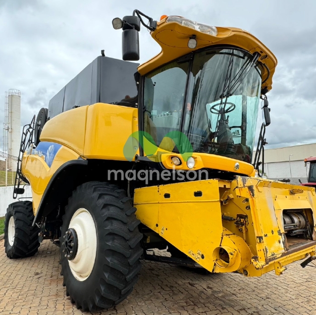 colheitadeira new holland cr 90603