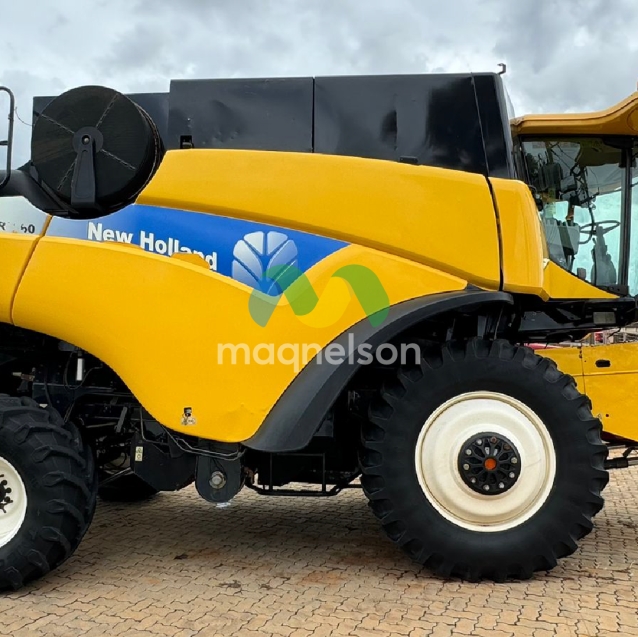 colheitadeira new holland cr 90604