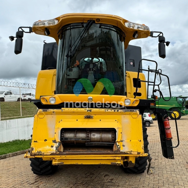 colheitadeira new holland cr 90602