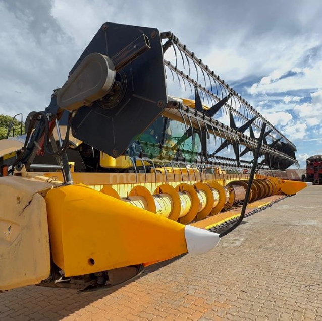 colheitadeira new holland cr 90606