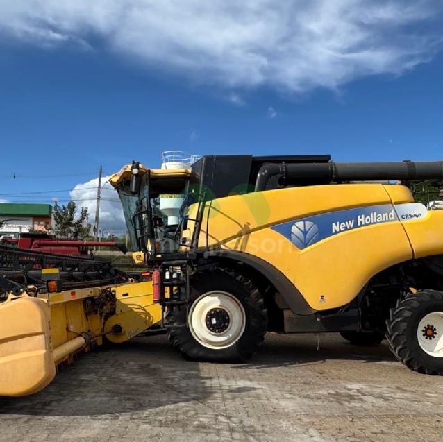 colheitadeira new holland cr 906025