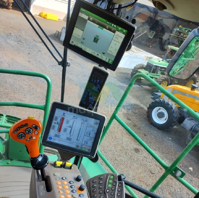 colhedora de cana john deere ch 5709
