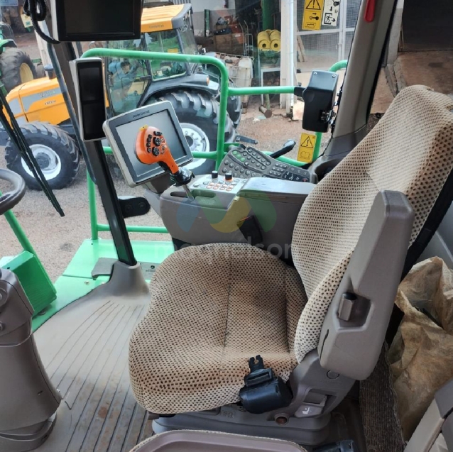 colhedora de cana john deere ch 5705