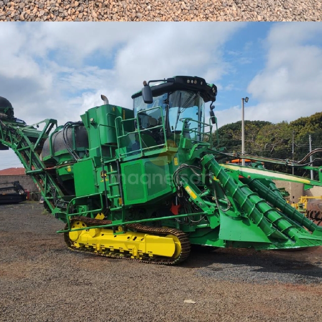 colhedora de cana john deere ch 5702