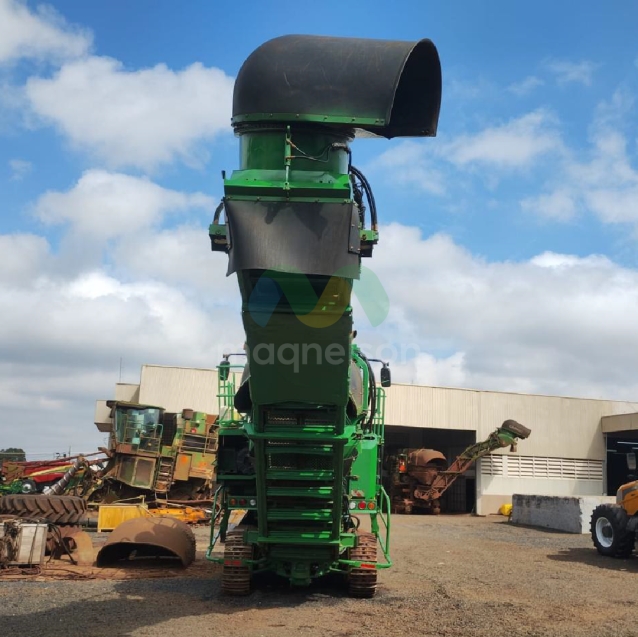 colhedora de cana john deere ch 57022