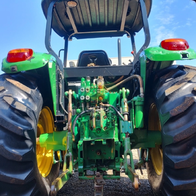 trator john deere 6110j3