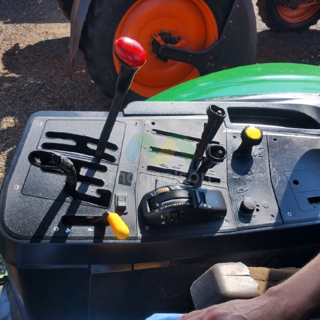 trator john deere 6110j9