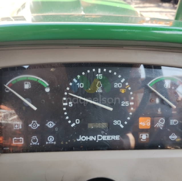 trator john deere 6110j7