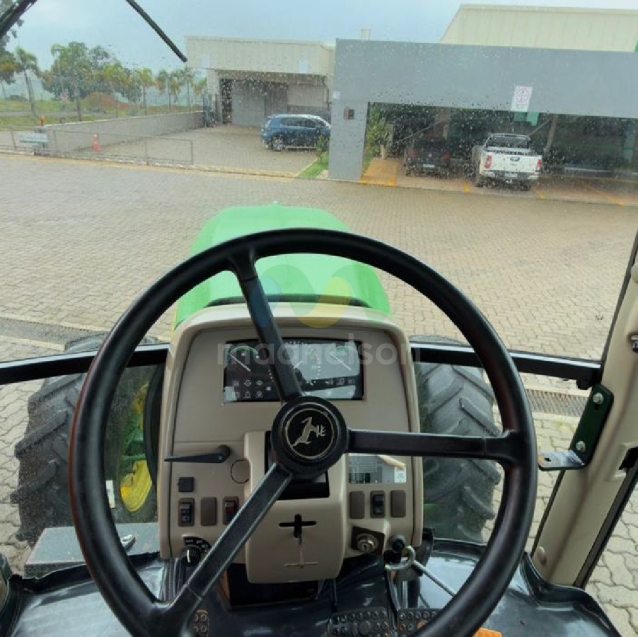 trator john deere 6130j6