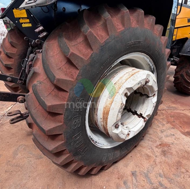 trator valtra bm 11010