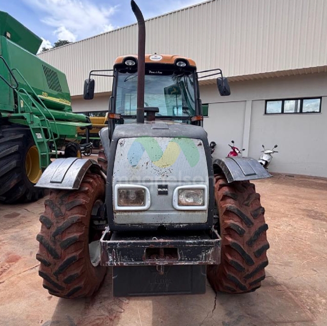 trator valtra bm 1102