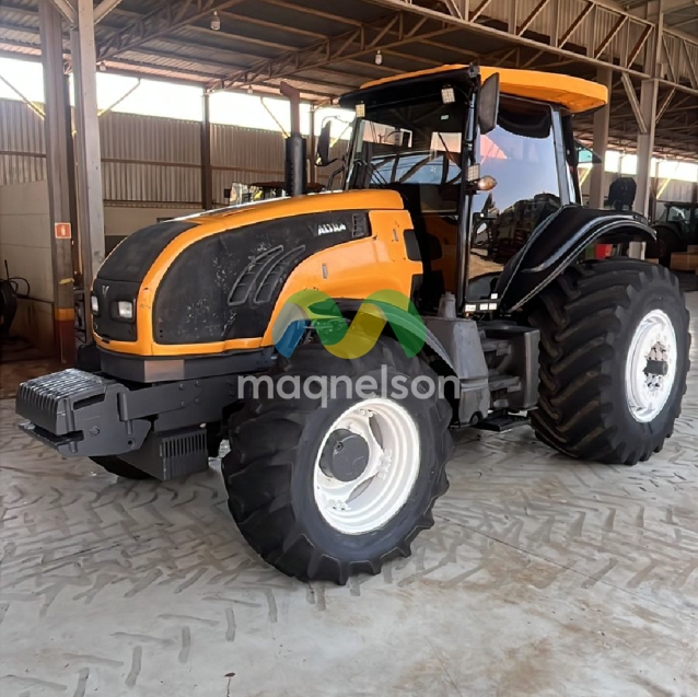 trator valtra bt 2102