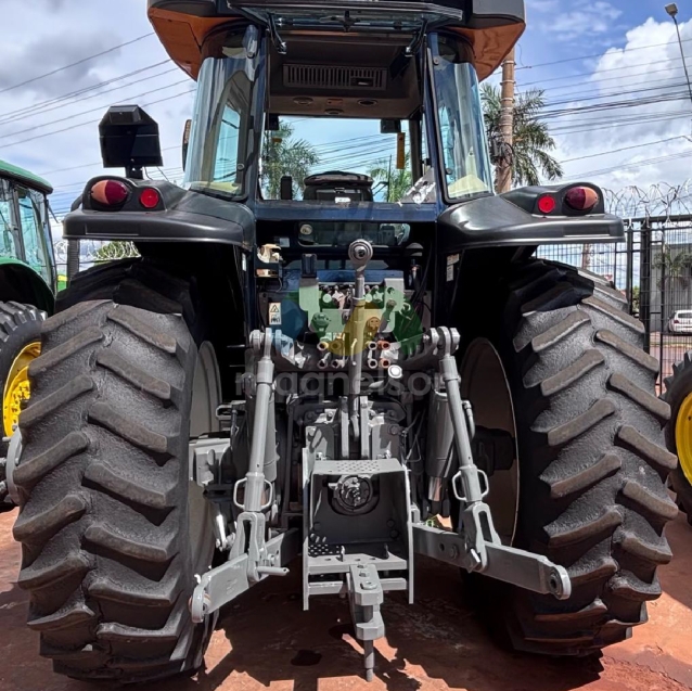 trator valtra bt 2105