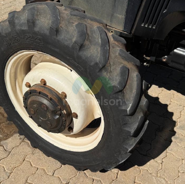 trator case farmal 906