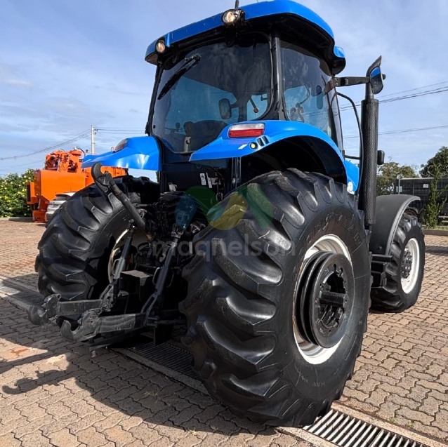 trator nh t7 1904