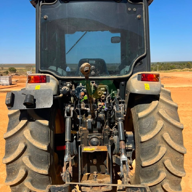 trator new holland t4.85f8