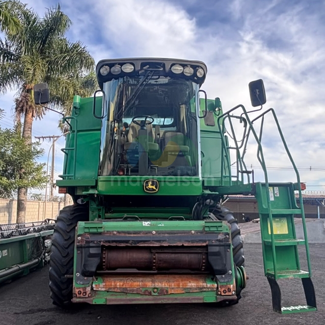 colheitadeira john deere sts 96706