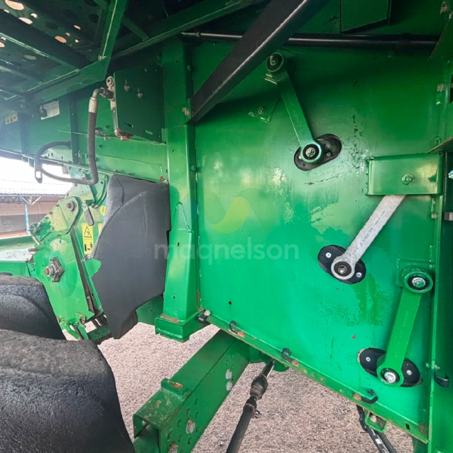 colheitadeira john deere sts 967029