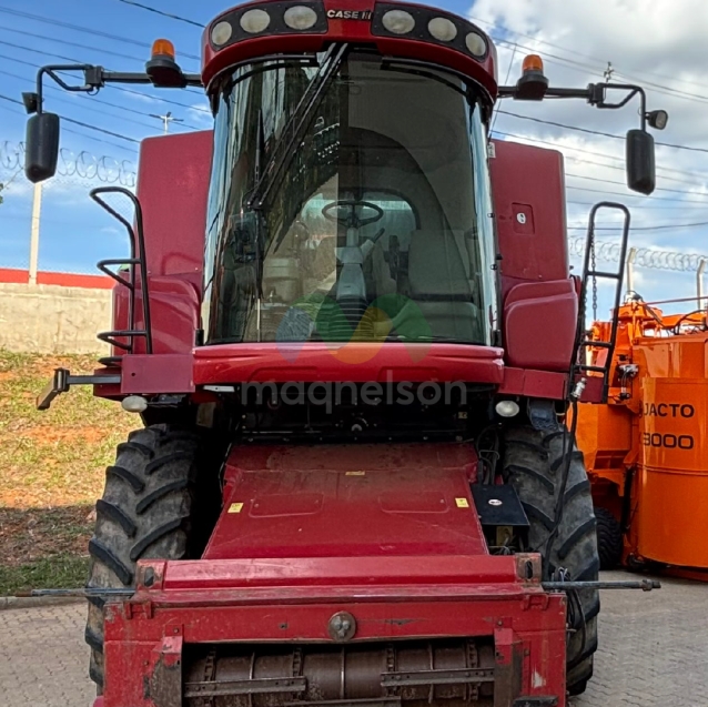 colheitadeira case 81206
