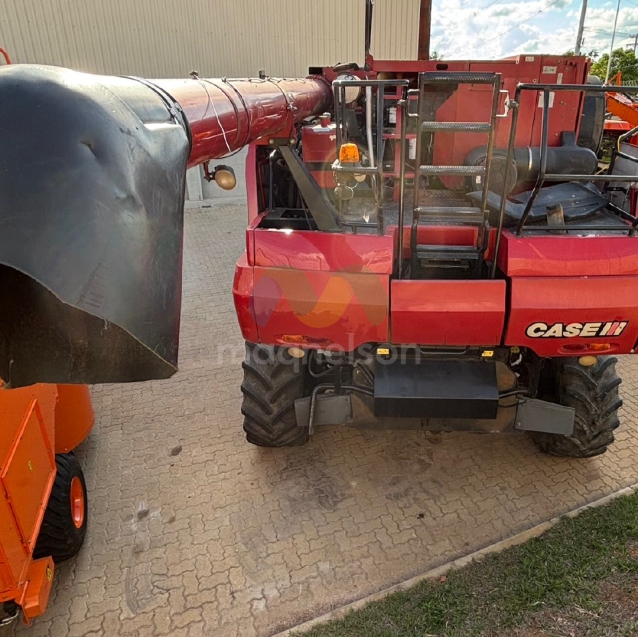 colheitadeira case 812023
