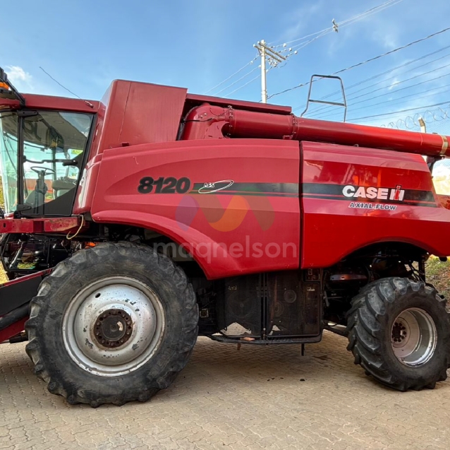 colheitadeira case 81201