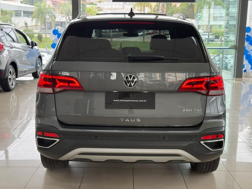 volkswagen taos 1.4 250 tsi total flex highline automatico 4p 20244