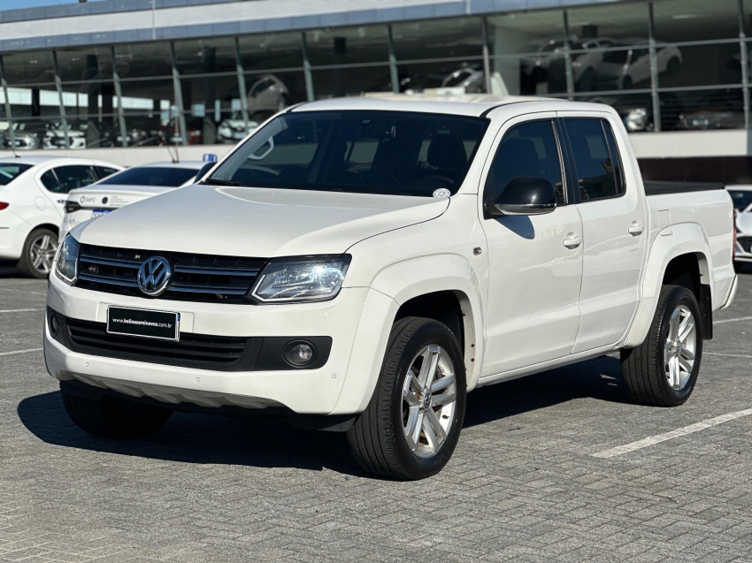 volkswagen amarok 2.0 highline 4x4 cd 16v turbo intercooler diesel 4p automatico.