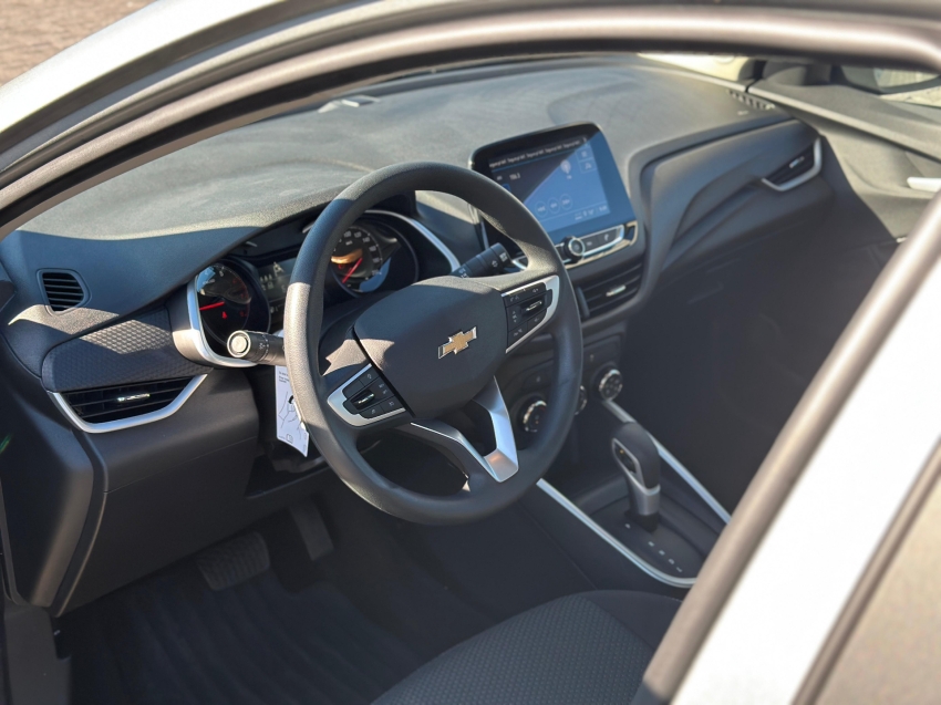 chevrolet onix 1.0 turbo flex plus lt automatico 4p 2025