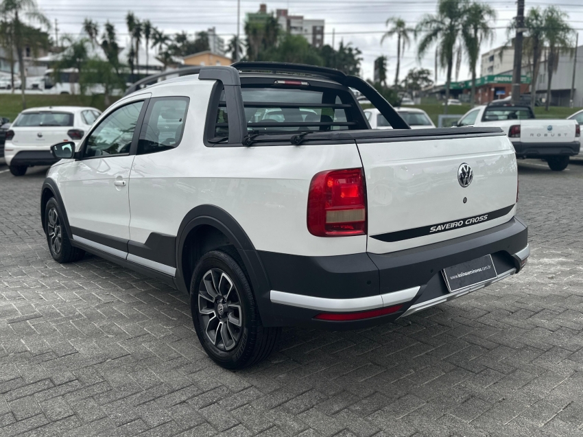 volkswagen saveiro 1.6 cross cd 16v flex 2p manual