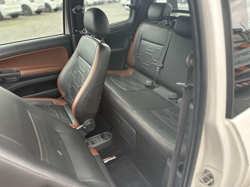 volkswagen saveiro 1.6 cross cd 16v flex 2p manual