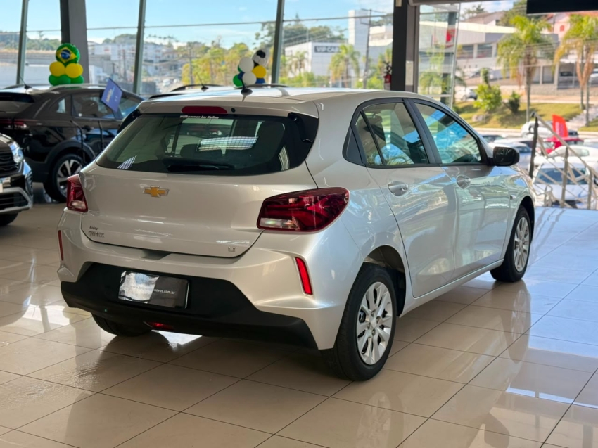 chevrolet onix 1.0 flex lt manual 4p 20206