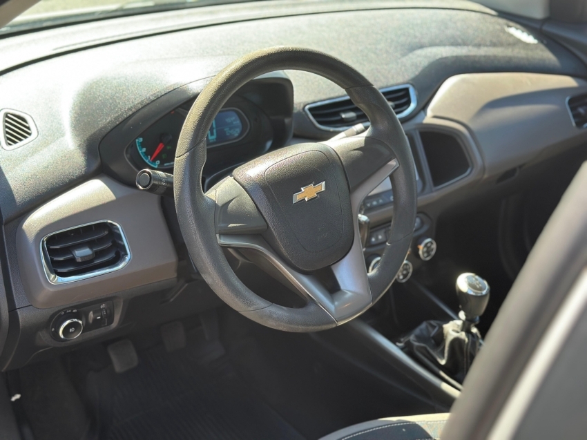 chevrolet prisma 1.4 mpfi ltz 8v flex 4p manual 2014