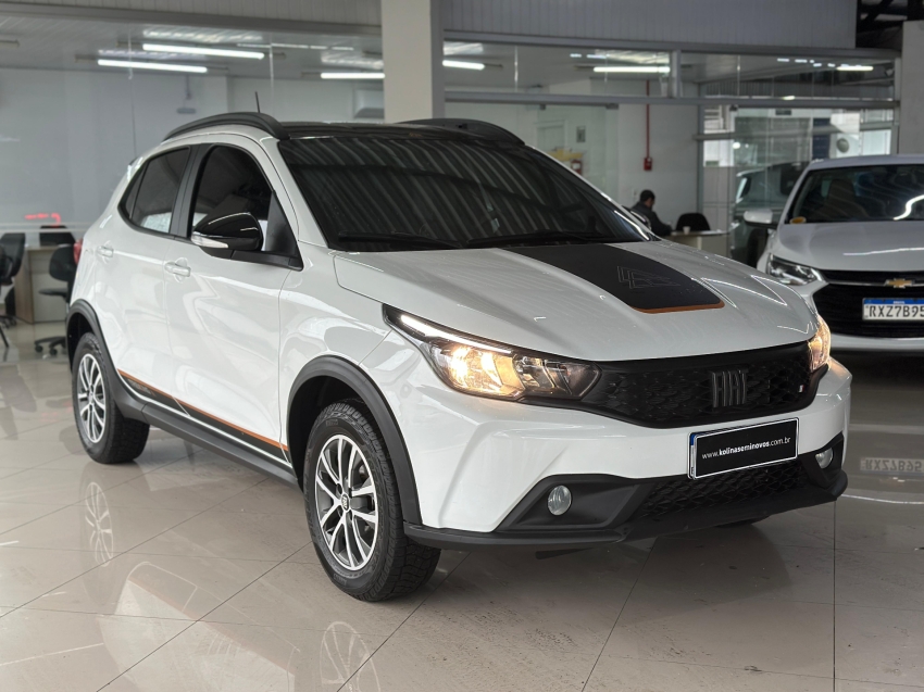 fiat argo 1.3 firefly flex trekking cvt 4p automatico 2024 fiat argo 1.3 firefly flex trekking cvt 4p automatico 2024