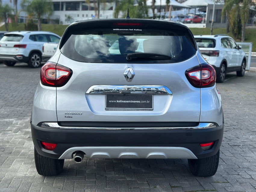 renault captur 2.0 16v hi-flex intense automatico 1.9 gasolina 4p 2018